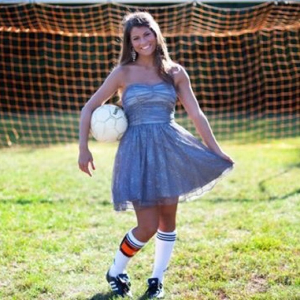 Semi formal/ formal/ prom dress - Picture 1 of 3